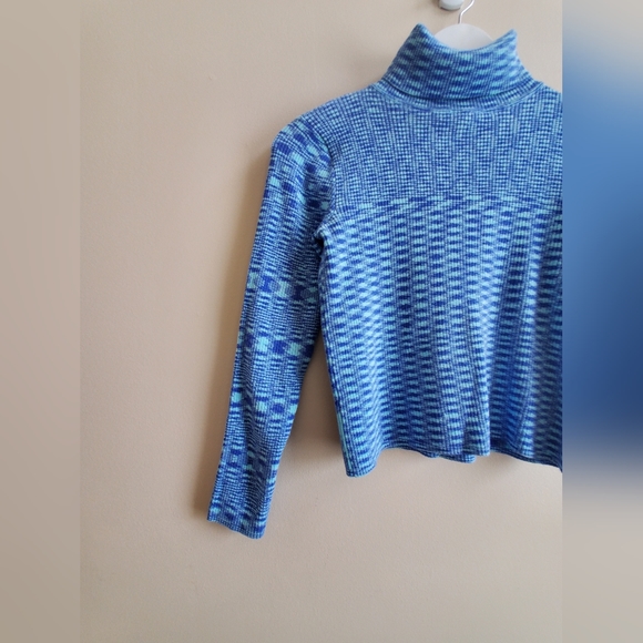 COPY - Urban Outfitters Blue shaded patterned Knit Cropped Turtleneck Sweater S - Picture 4 of 9